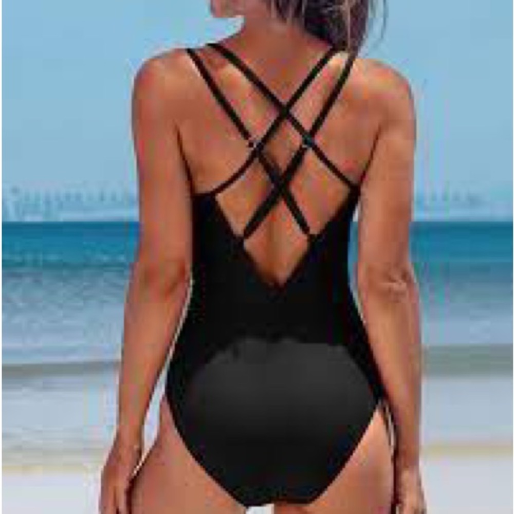 ONE PIECE SWIMSUIT LIVE LIFE ON THE BEACH BLK STRAPPY NWT SZ XXL